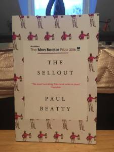 Cover photograph by the reviewer.